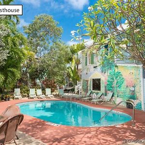 Wicker Guesthouse